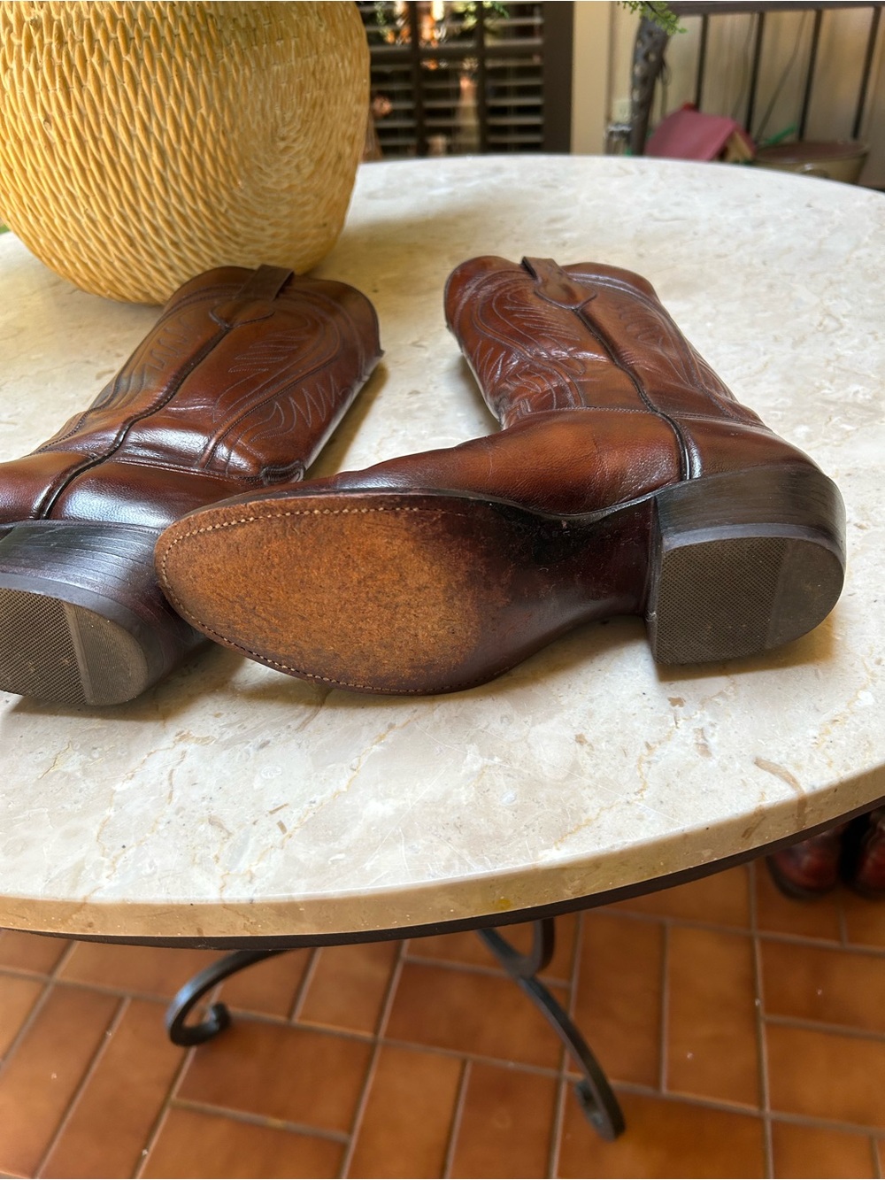 Women’s 1984 Classic Lucchese Cowboy Boots Size 8A - Picture 6 of 8